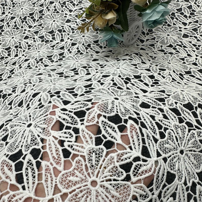 2024 New Collection Chemical Lace Fabric Polyester Dryer Lace Fabric for Casual Dress