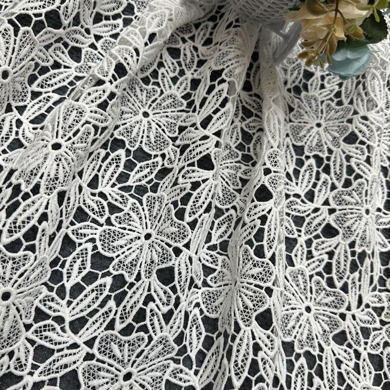 2024 New Collection Chemical Lace Fabric Polyester Dryer Lace Fabric for Casual Dress
