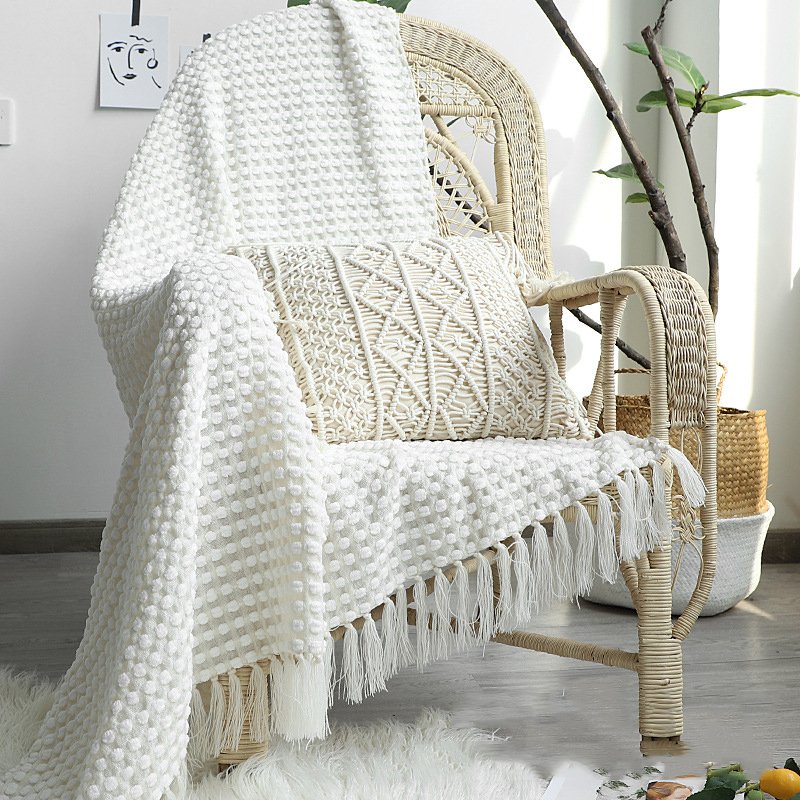 Nordic White Casual Blankets throws soft Comfortable Knitted Shawl Sofa Blanket Bed End cover Travel hotel Decorative bedspread