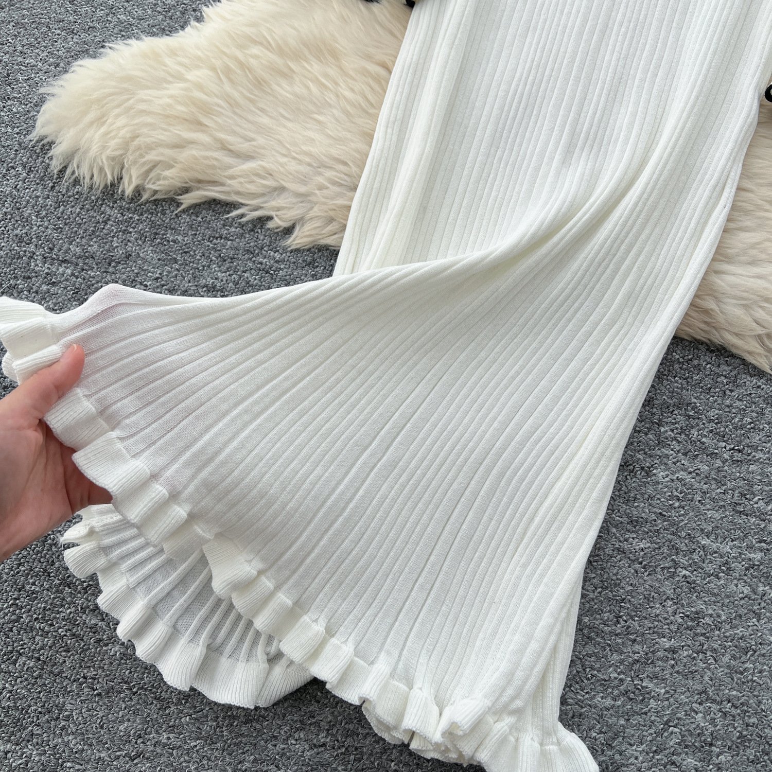 Button Lapel Maxi Dress for Women Floral Print Slim Fit Long Sleeve Sweater with Turn-Down Collar Ribbed Ruffles Elegant