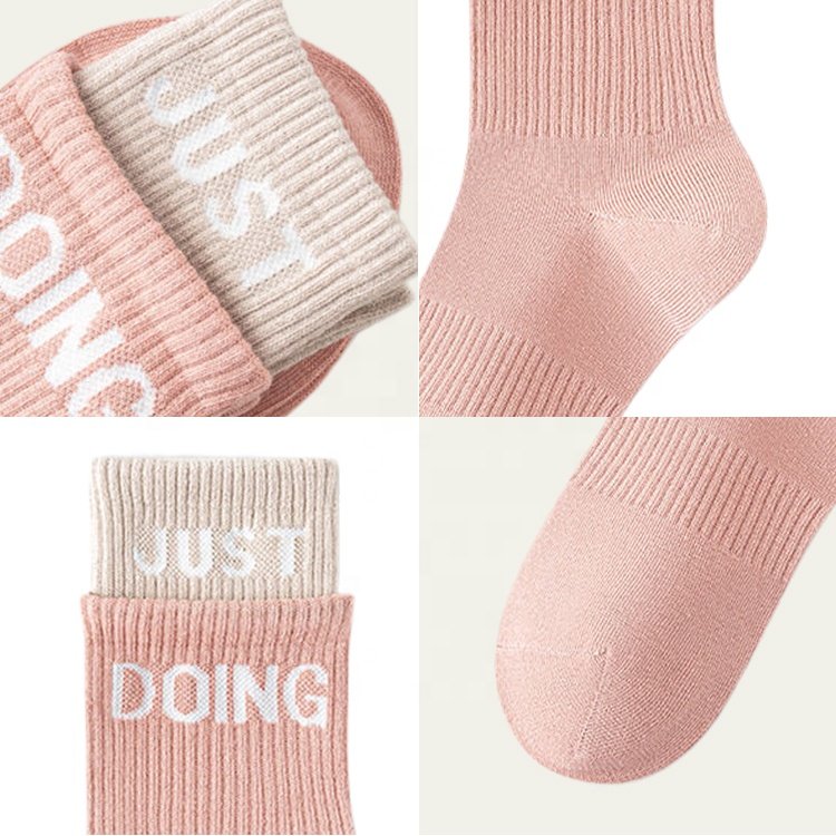Wholesale cotton double rib non slip indoor Pressure socks fitness floor crew socks