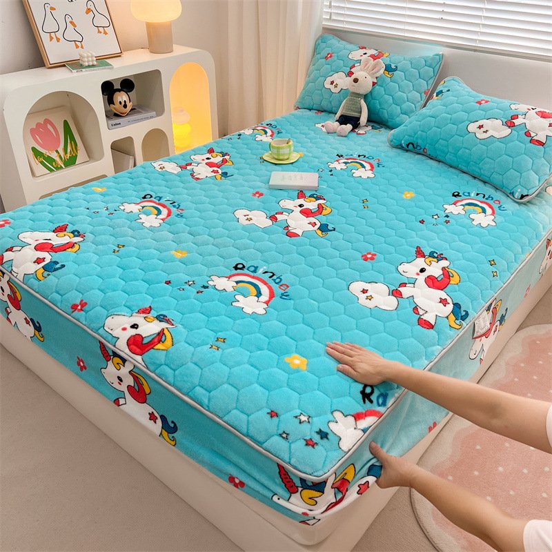 King size bed cover pillow single piece winter mattress protector anti-bacterial fixed all-inclusive factory direct wholesale