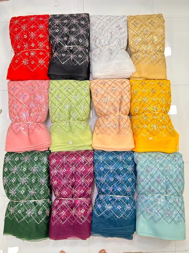 High on Demand Indian Supplier Party Wear Dress Sandwich Sequence Net Fabric with Embroidery Style Made from Cotton and Tulle