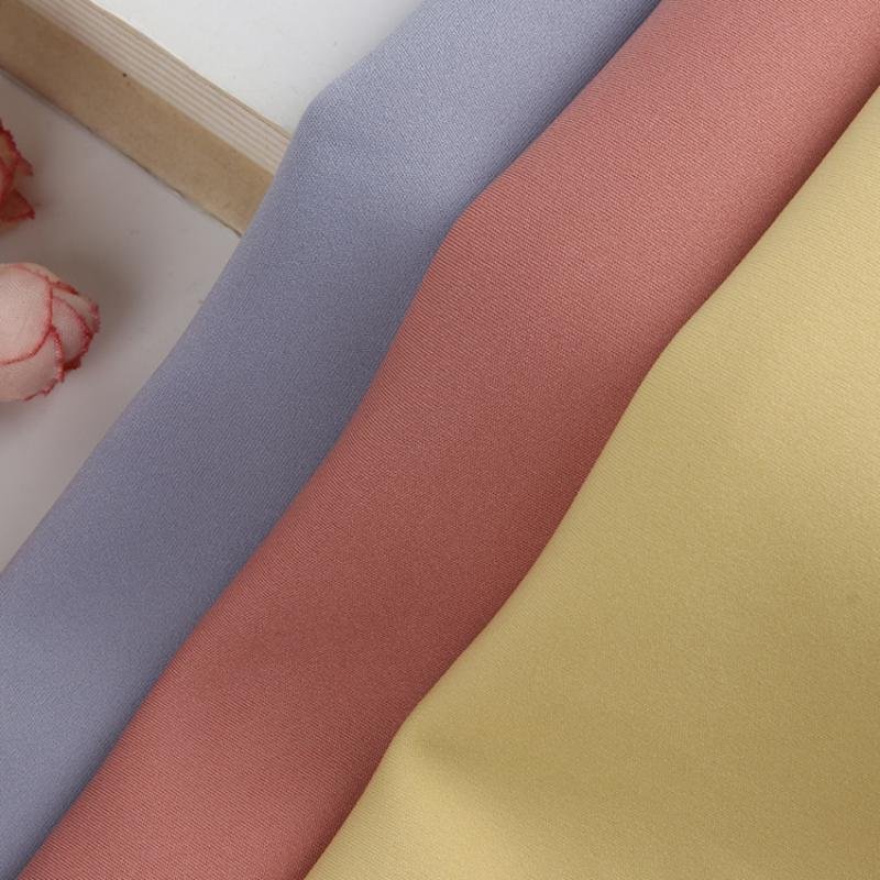 China Supplier OEM Customized Skin-friendly High Stretch 75 Nylon 25 Spandex Yoga Pants Sportswear Fabric