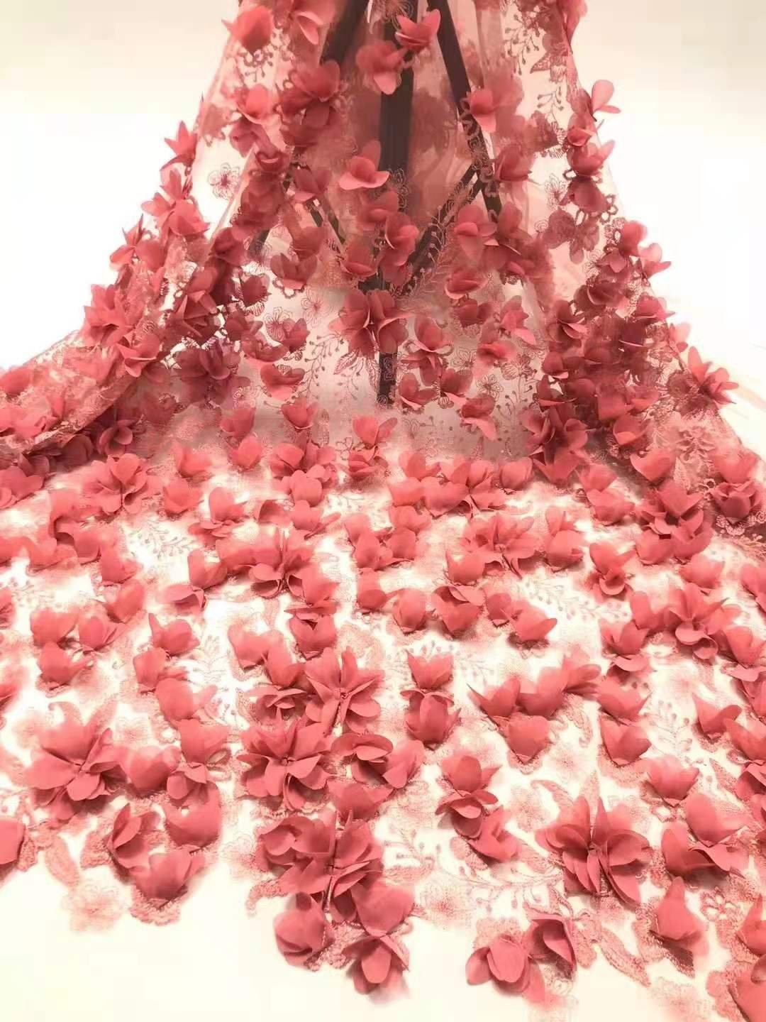 Fashion Glitter Sequin Lace Fabric Mesh 3D Embroidery French Tulle Lace Fabric With Ostrich Feather For Party