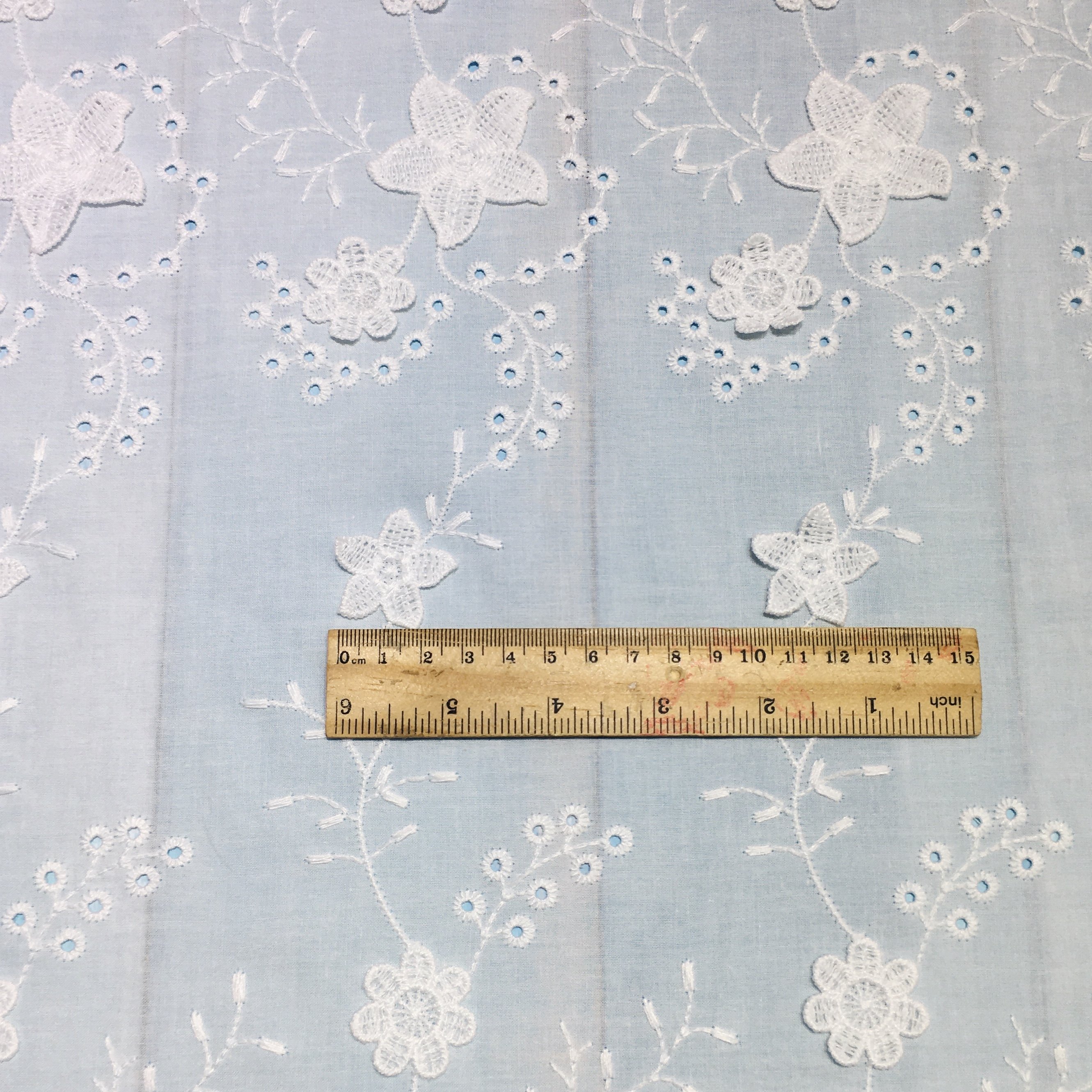 RXF2189 beige cotton embroidery white 3d lace trim fabric