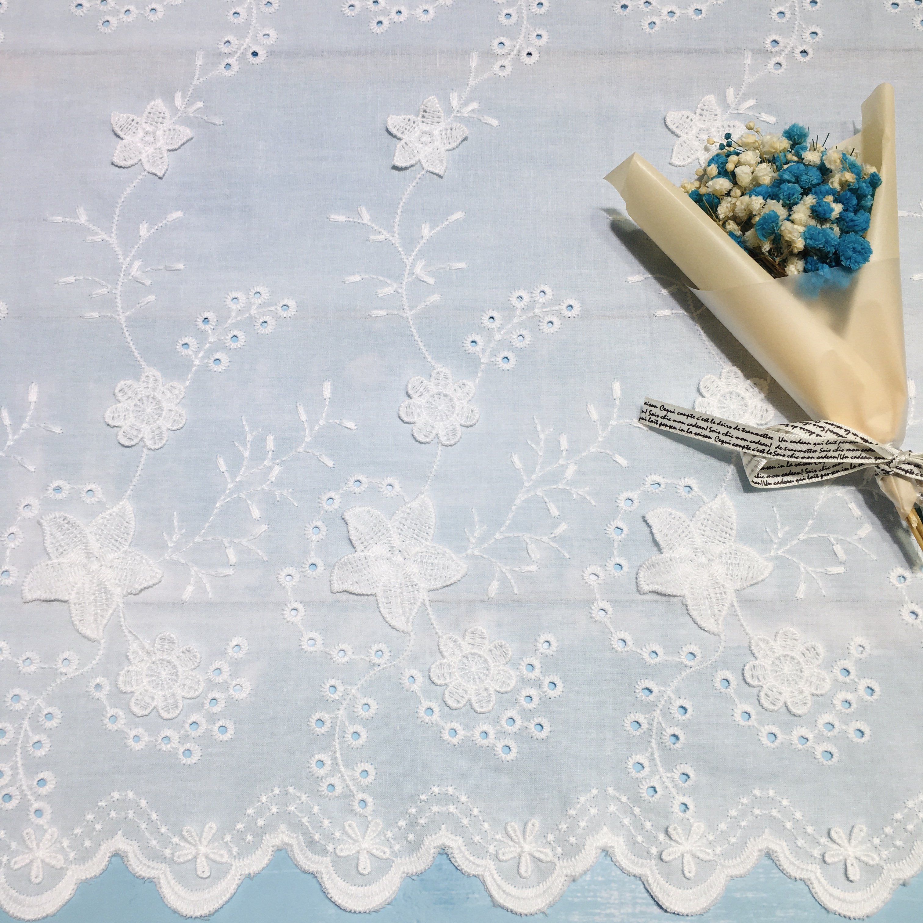 RXF2189 beige cotton embroidery white 3d lace trim fabric