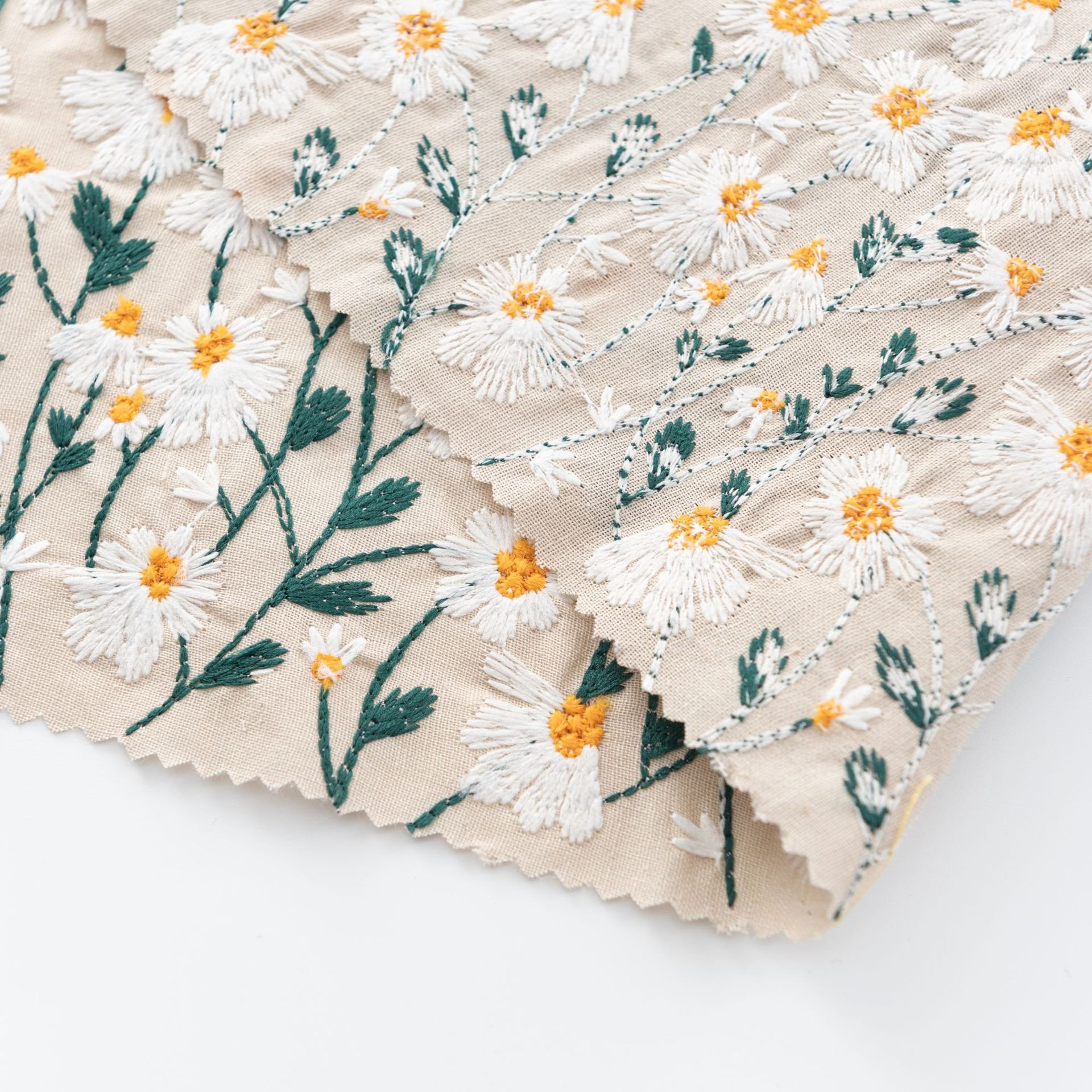 Factory Direct Sales New Multi Color Cotton Linen Embroidery Fabric Vintage Linencotton Embroidery Fabric for Clothing/