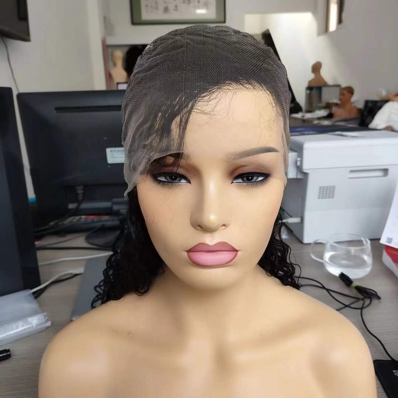 Alia Free sample full lace human hair wig Hot Selling 360 full lace loose curly high quality natural color human virgin hair wig