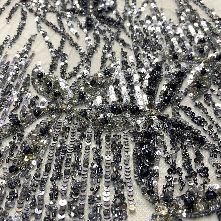 Wholesale Bridal Wedding Beaded Fabric 2023 New Bridal Wedding Dress White Beaded Sequin Embroidery Lace Fabric manufacturer