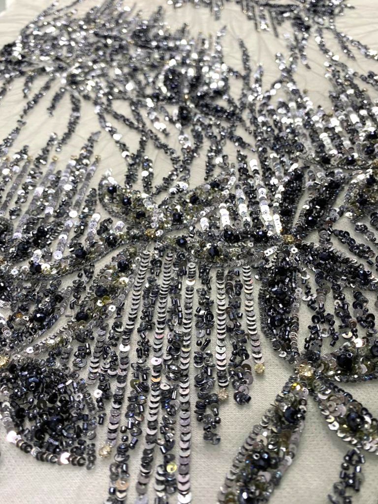 Wholesale Bridal Wedding Beaded Fabric 2023 New Bridal Wedding Dress White Beaded Sequin Embroidery Lace Fabric manufacturer