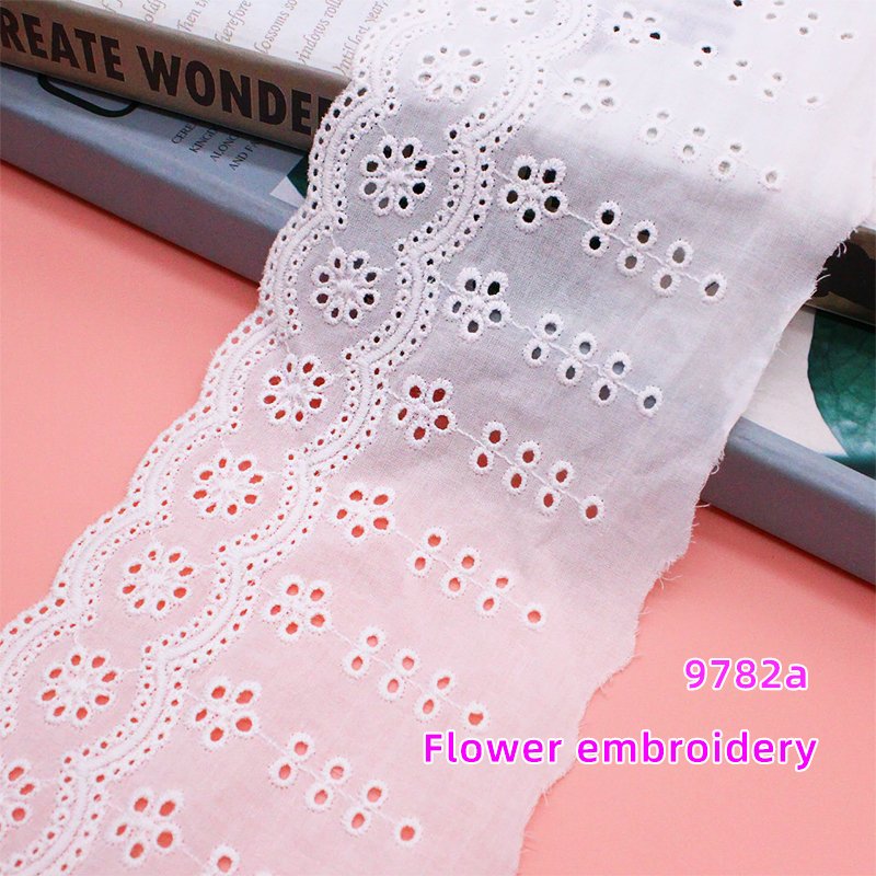 Hot Selling 100% Cotton trim flower White Lace for Home Textile and Dress Lace Trims