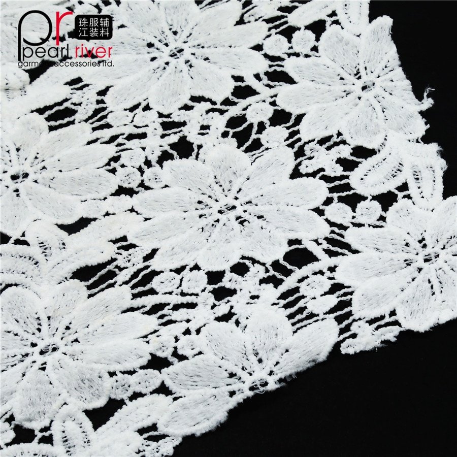 Fashion Cotton Guipure White flower embroidery Lace Fabrics for women wedding dresses