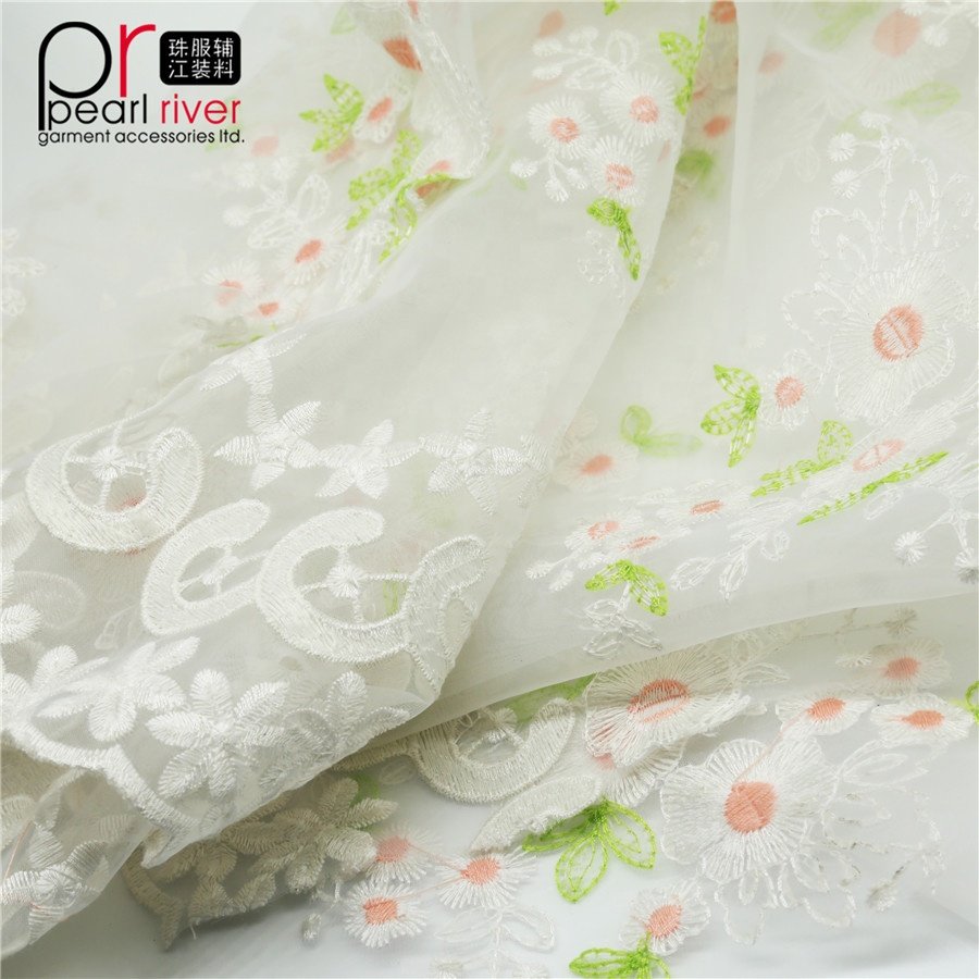 Fashion Cotton Guipure White flower embroidery Lace Fabrics for women wedding dresses