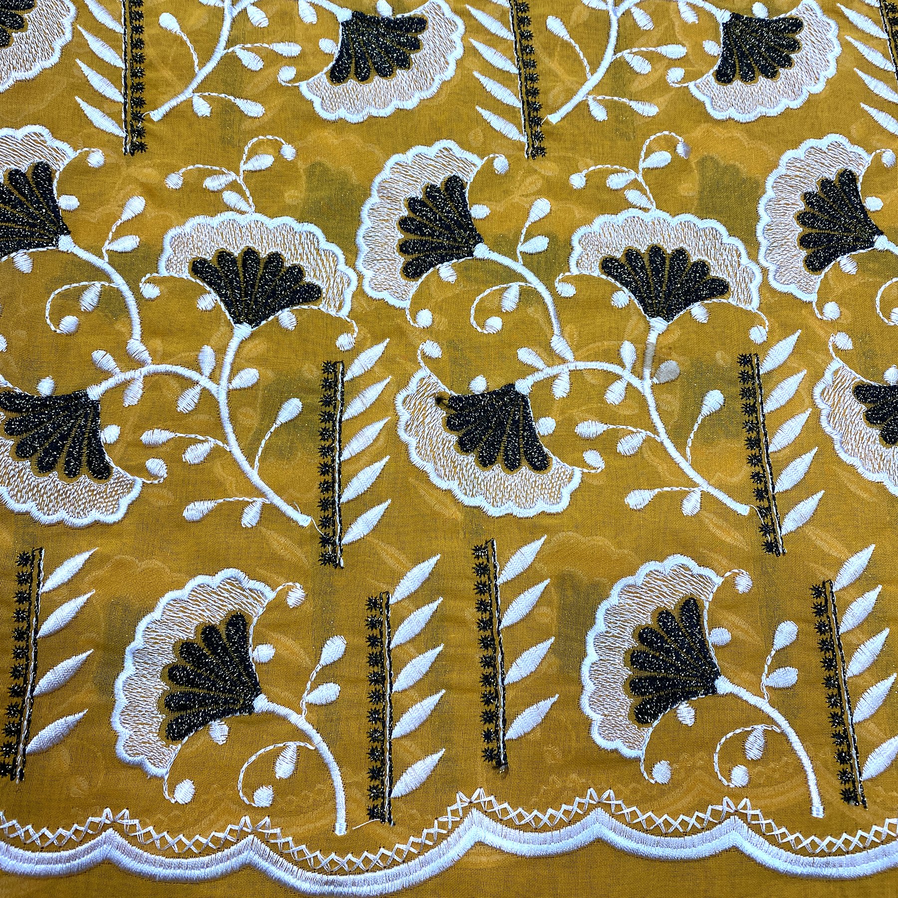 Newest African Swiss Voile Embroidery Cotton Dry Lace Fabric With Stone For woman`s garment manufacturer and supplier