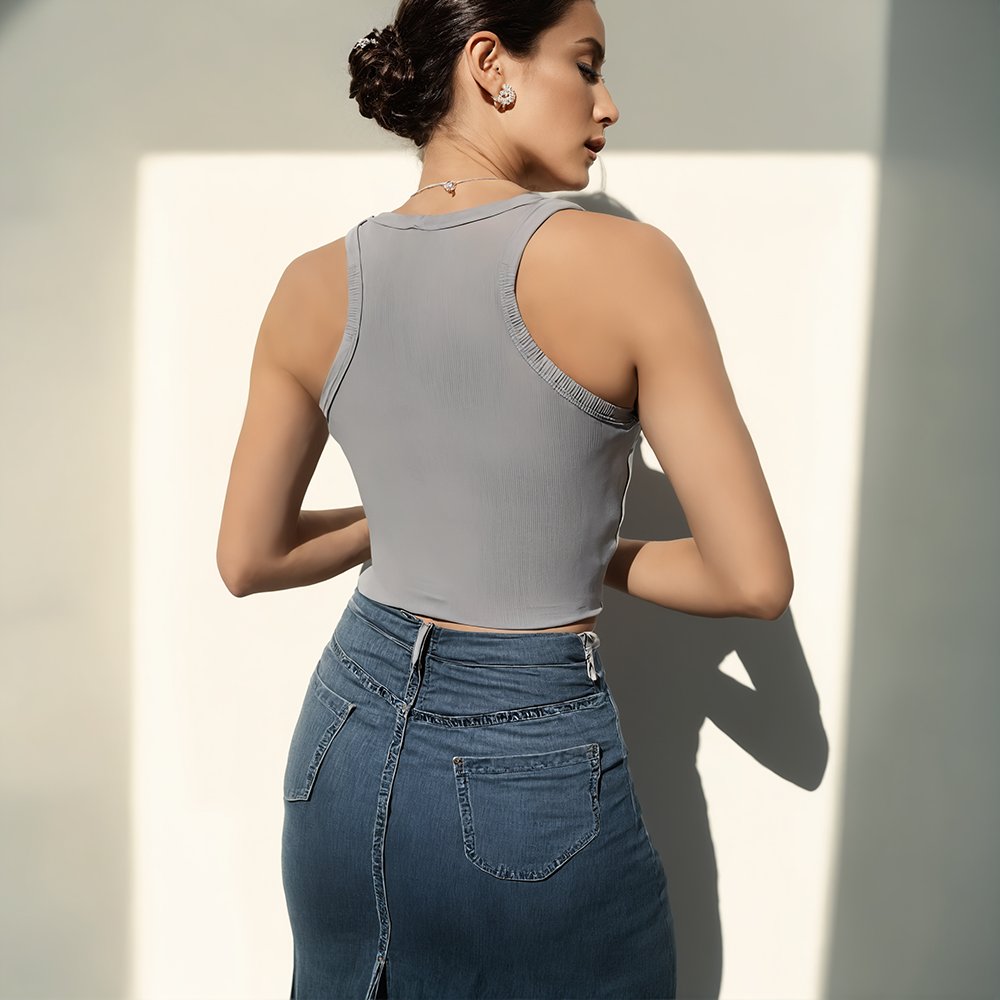 High quality custom rhinestone design knitted crop tank tops sleeveless o-neck flexible slim tank top Women