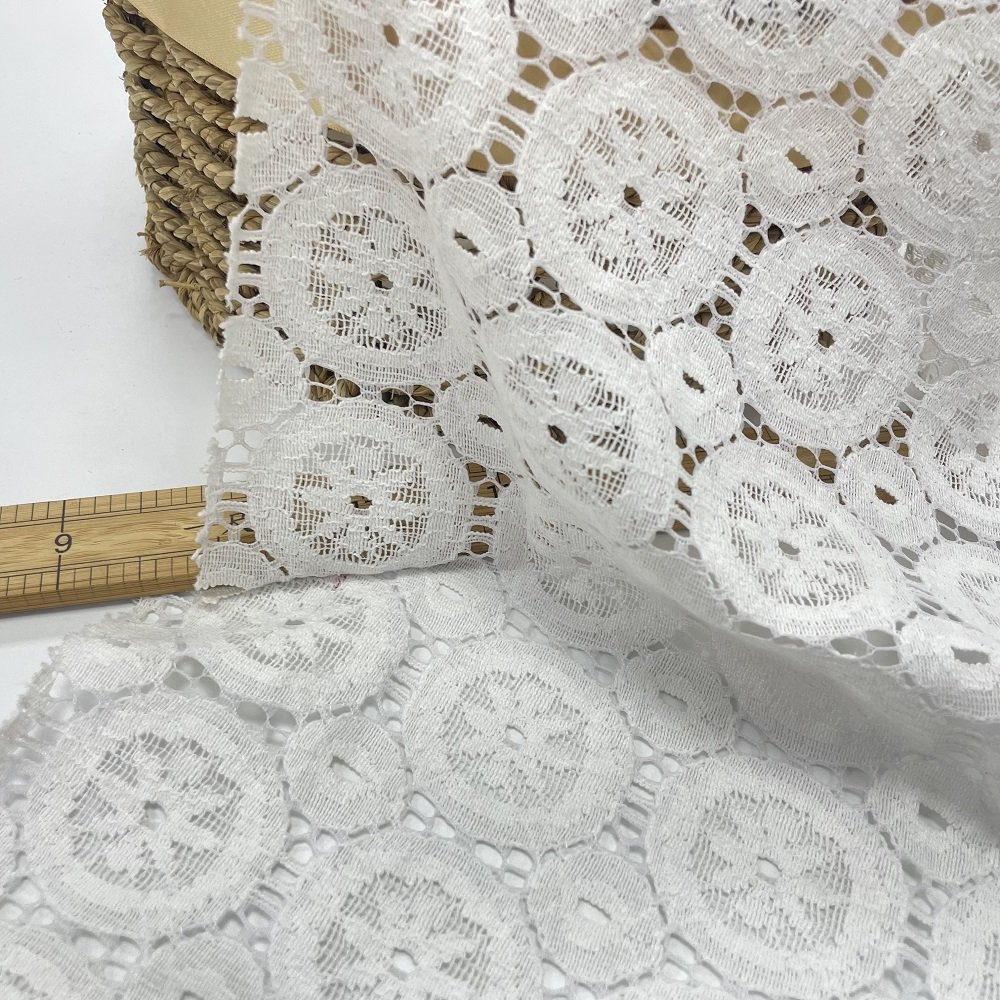 High Quality Shrink-resistant African Cotton Swiss Dry Lace Pure White Soft Textiles Fabric For Wedding Dress