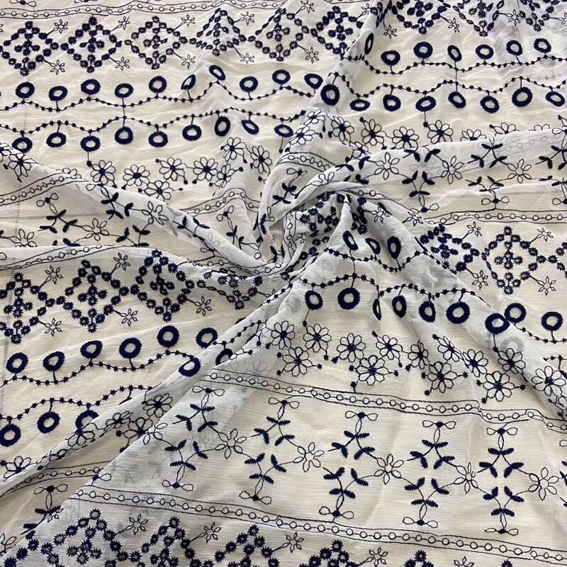 China hot sale cotton embroidery lace fabric flower lace embroidery for garment for dress quick delivery