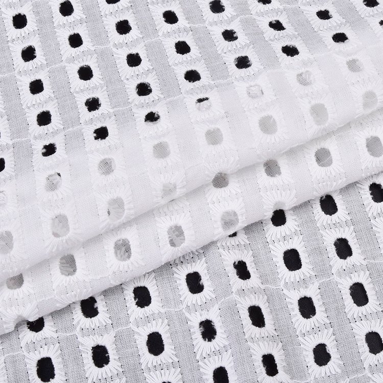 Custom Design Wholesale Lightweight Breathable Solid White 100gsm 100% Cotton Woven Embroidery Fabrics for Girl Dress