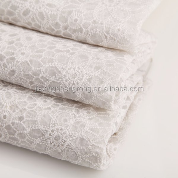 2015 New Arrival High quality embroidery organza fabric for wedding dress