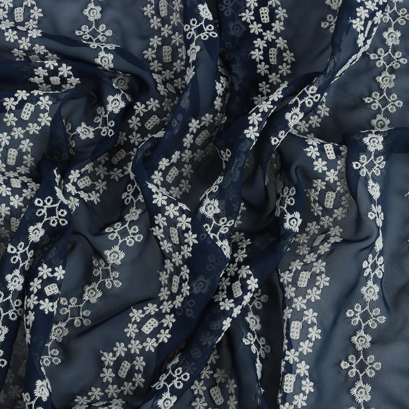Customized 100% Cotton Eco-friendly Eyelet Guipure Lace Fabric Soft Cotton Embroidery Fabric Cut Pieces for Baby Kids Clothes
