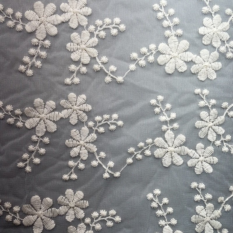Custom Latest Design Lace Embroidery Fabric for Dress and Garment