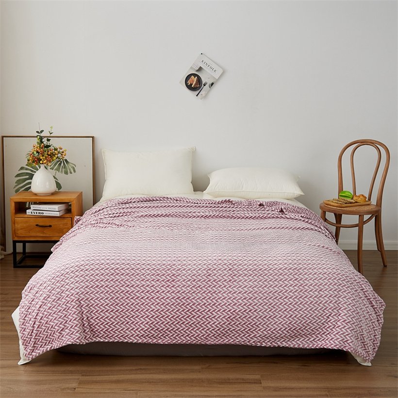 Super Soft Flannel Blanket for Bed Sofa Office Yarn-Dyed Milk Velvet Bedspread Warm Throw Blankets Plaid Striped Bed Cover