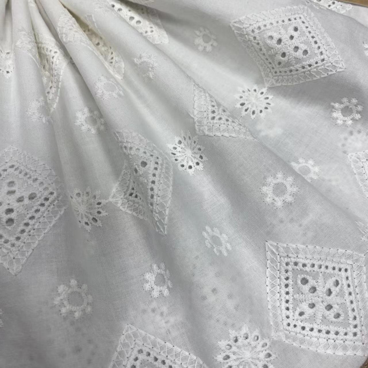100%Cotton embroidery fabric,embroidery custom fabric printing cotton,Can be made clothing fabrics,Multi-color custom,wholesale