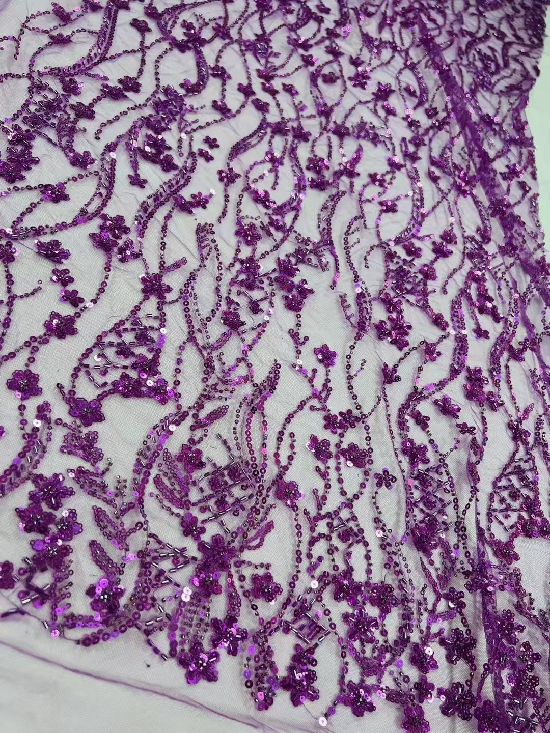 Best Selling Handmade 3D Flower Beaded Lace Applique Elegant Embroidery Fabric for Wedding Dresses Bags for Bridal Fashion Use