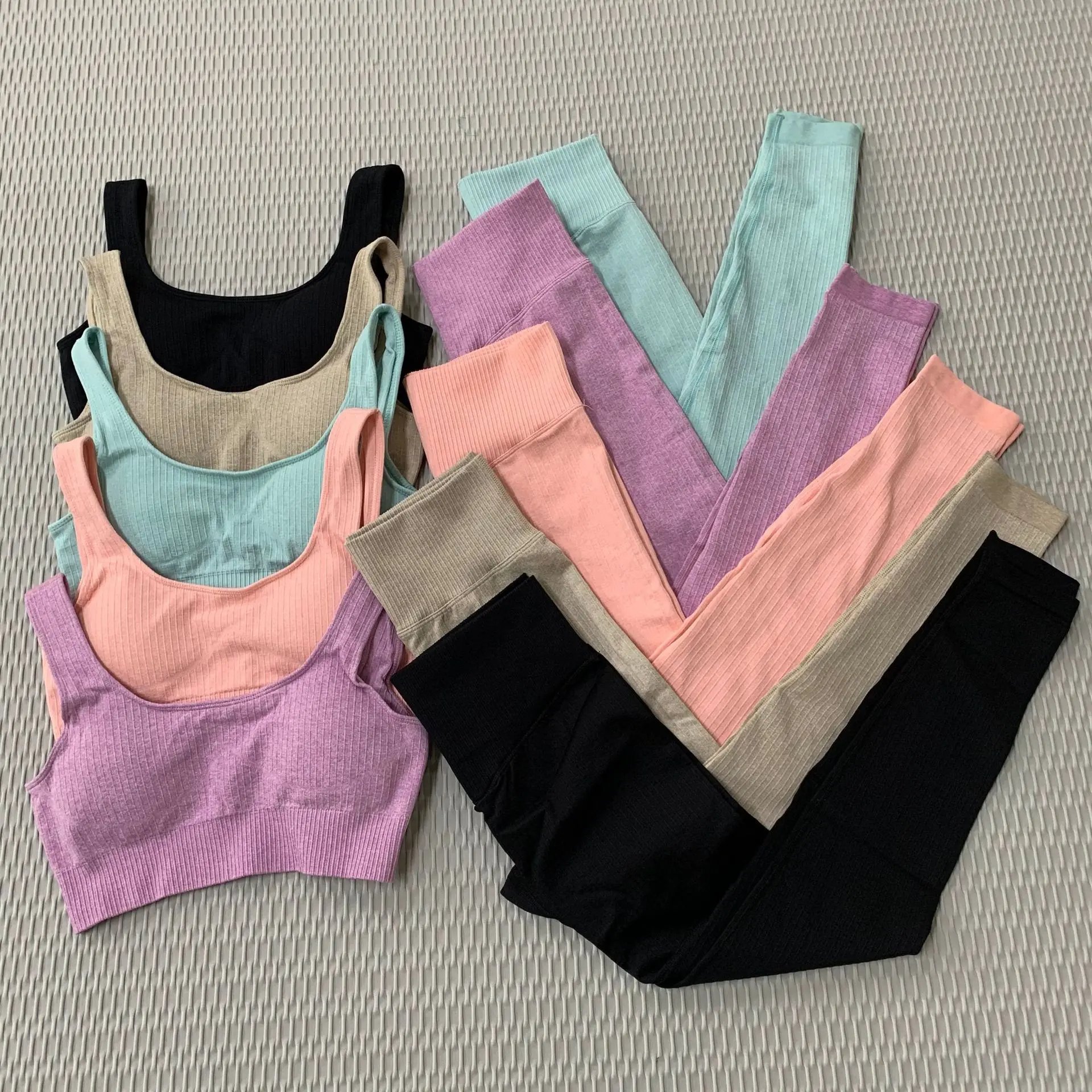 Custom Logo Wholesale Ribbed U-back Bra Seamless Knitting Yoga Set Breathable Yoga Suit High Waist 2 Pieces Gym Fitness Set