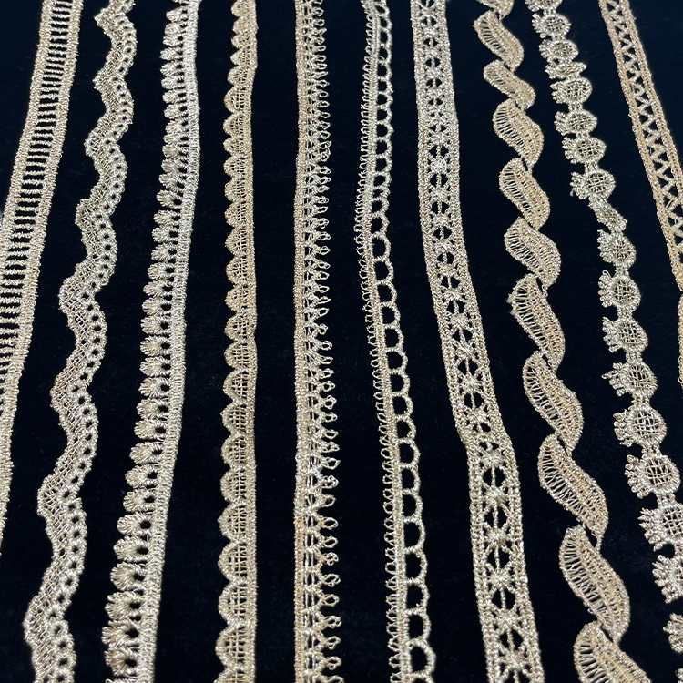 High Quality Hot Flower Lace Trim Wholesale solubility Water Soluble Delicate polyester solubility Fabric Gold Beautiful lace