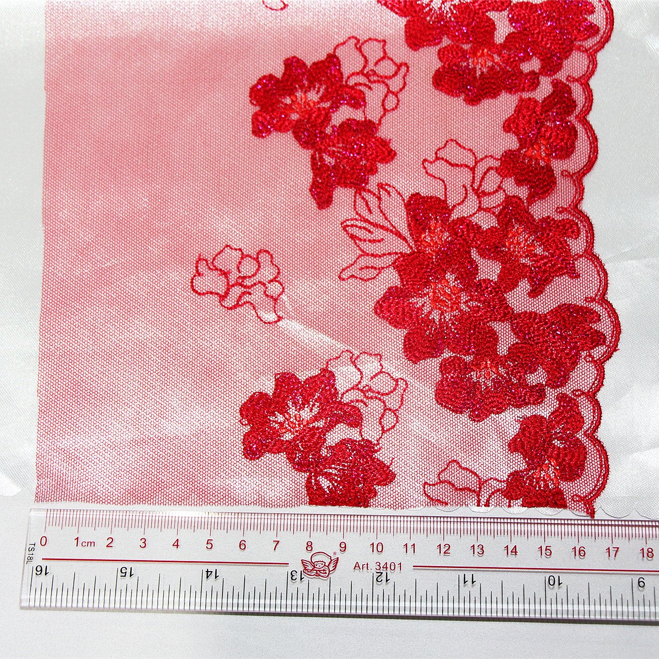 Embroidered lace fabric Martian red Chantilly dress fashion new design floral embroidery lace