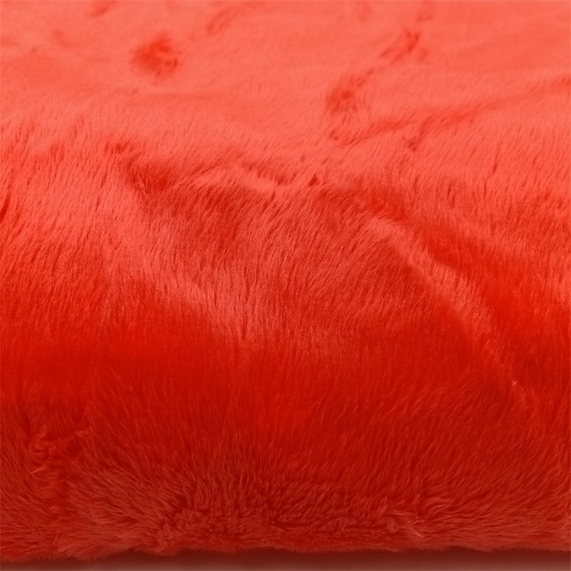 100% polyester 260gsm short plush soft velvet fabric for garments and toys