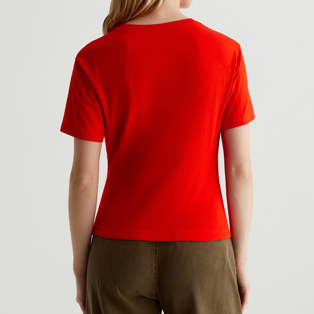 OEM/ODM Custom Red Women's Asymmetrical Draped Crewneck Tee - Stretch-Blend Jersey, Side Pleats, Uneven Hem