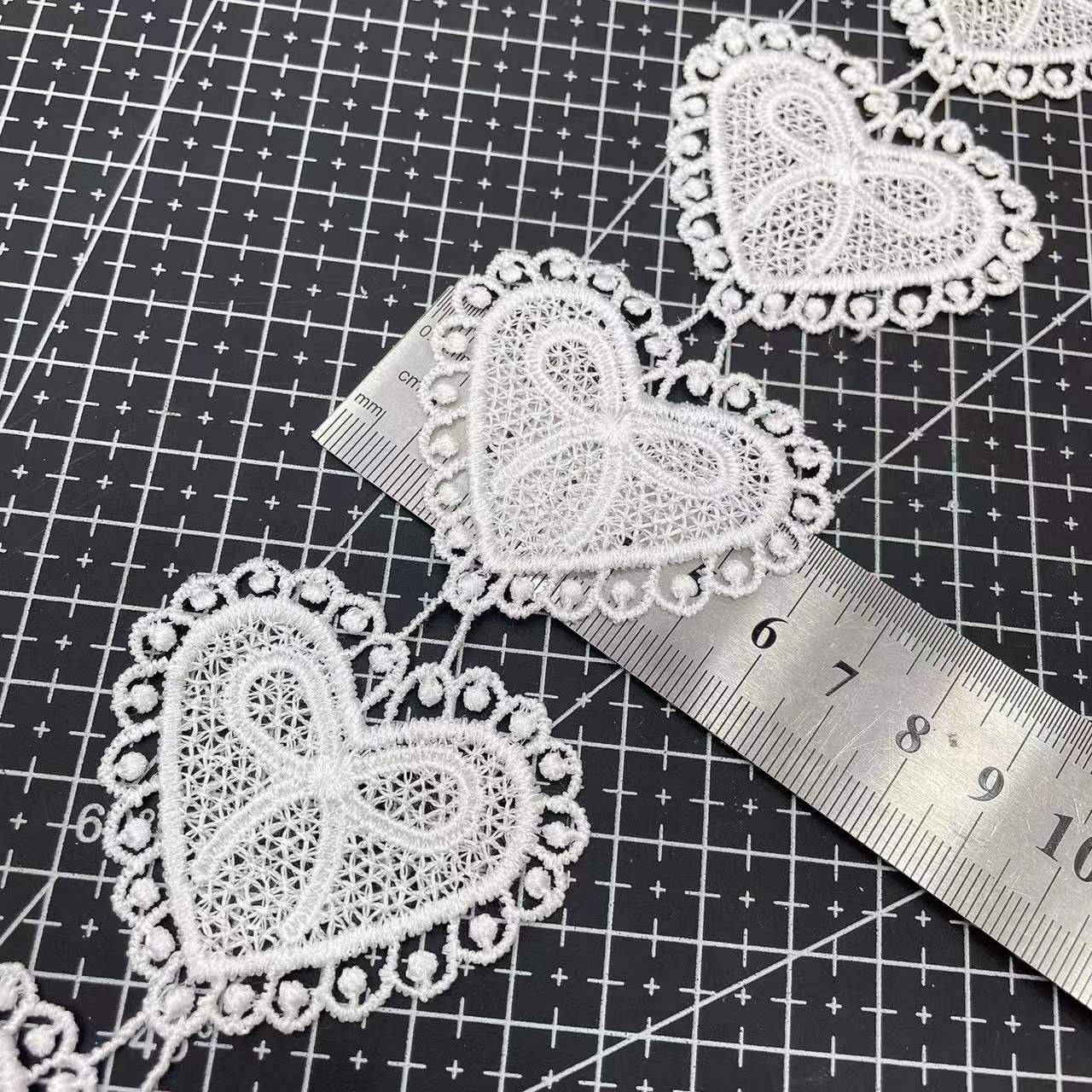 width 5 cm Polyester butterfly lace Ribbon Exquisite 3 d handmade Applique lace trim bar code for clothing decoration