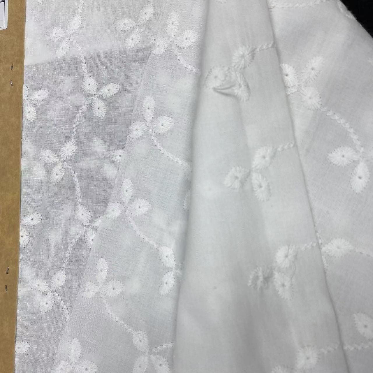 100%Cotton embroidery fabric,custom fabric printing cotton,Can be made clothing fabrics,Multi-color custom ,wholesale