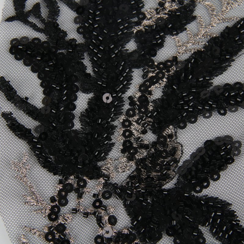 Factory customized wholesale rhinestone flower beaded lace applique lace sequins neck trim for children clothing