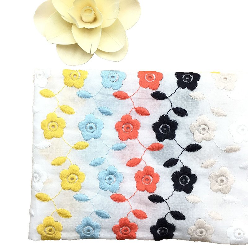 Wholesale Cheap Price White Voile Floral Embroidery Cotton Lace Fabric For Women Dress
