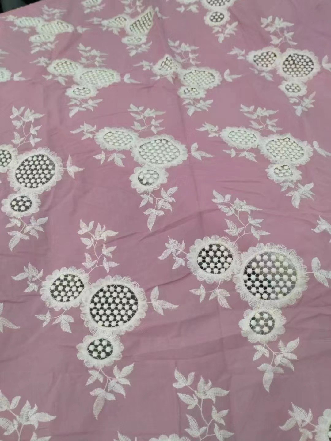 Coloured embroidered fabric 100% Cotton Quilting Fabric for lace dress factory sale