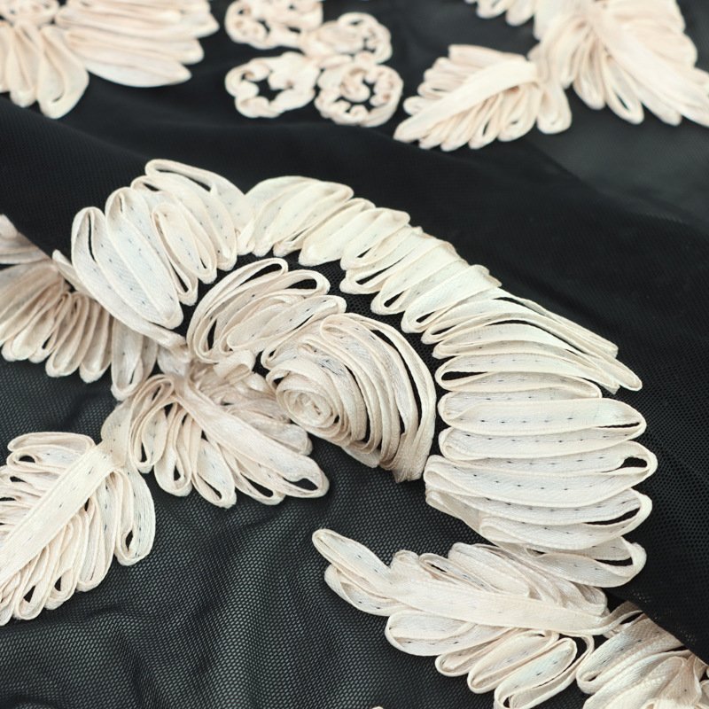3D Floral Embroidered Mesh Reel Fabric Tulle and Polyester for Wedding Dresses Swimsuits Underwear Bags for Girls