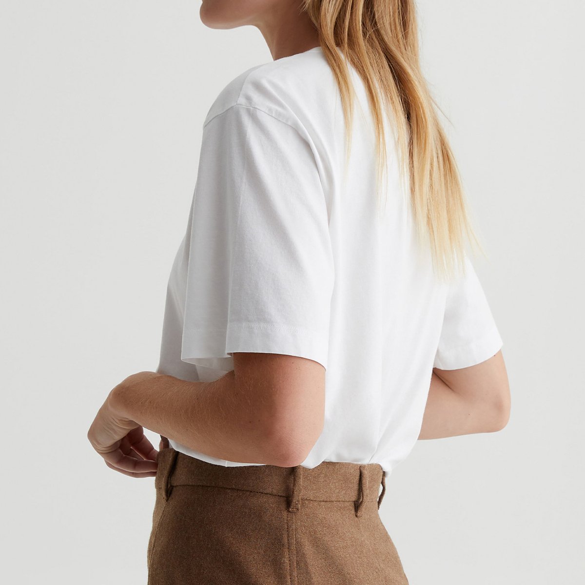 OEM/ODM Women's Boyfriend Cotton Tee - Soft Jersey Fabric, Slouchy Relaxed Fit, Versatile Everyday Wear, Easy-Going Neckline