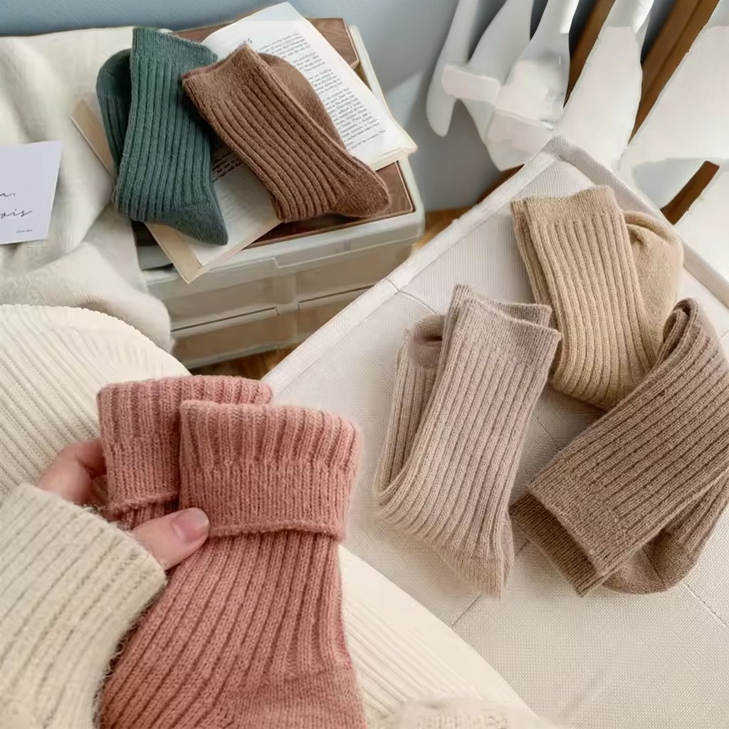 Winter Warm Cozy Cashmere Socks for Ladies Soft Knitted Wool Crew Anti-Slip Feature Available Rib Pink Black White-from Yiwu