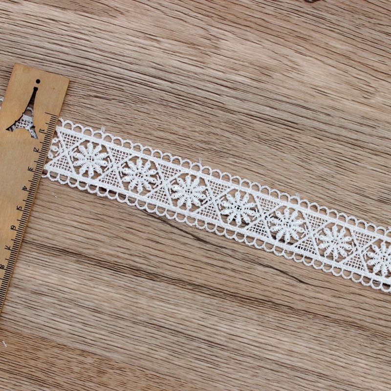 Zeal Latest Design White Polyester Lace Trim Flower Craft Crochet Wedding Dress Clothes Apparel Accessories Fabric Type