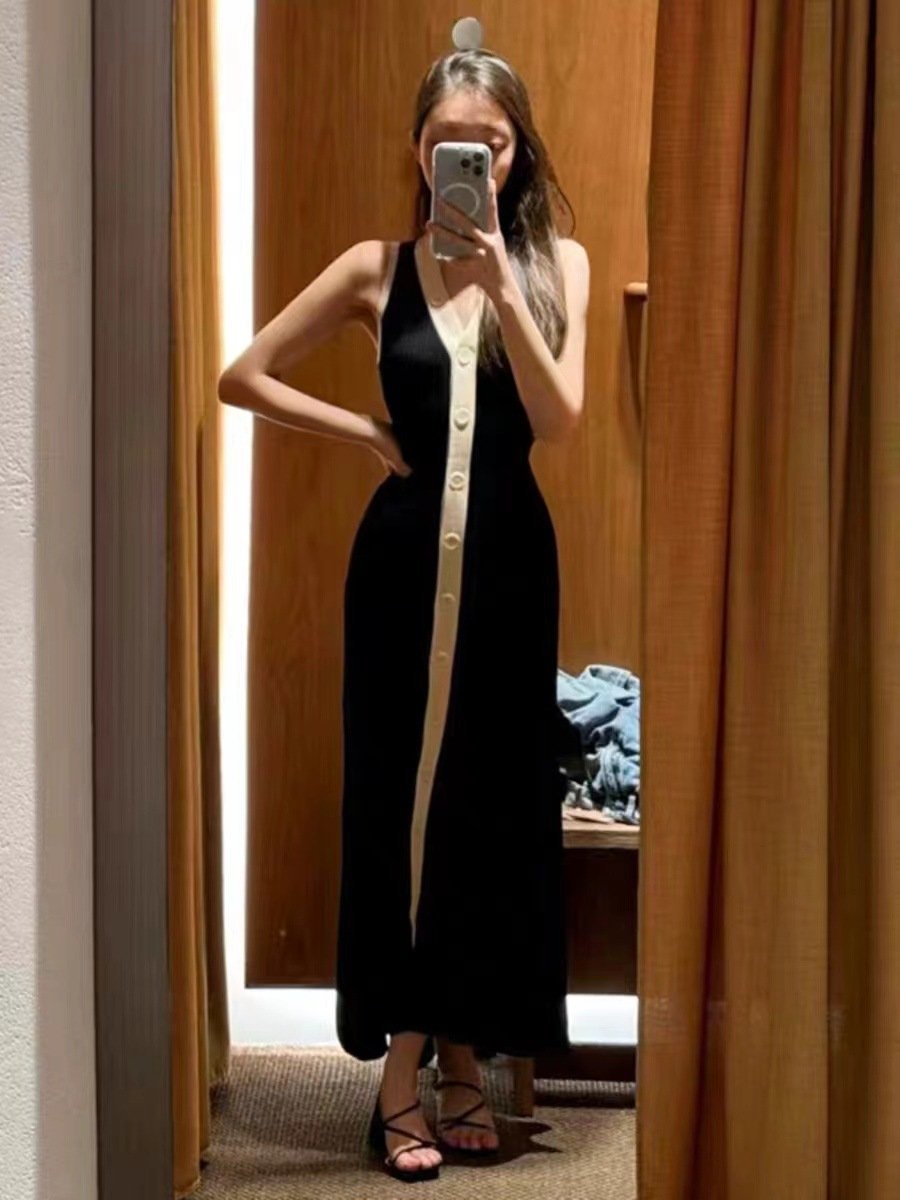 One Piece MOQ Autumn V-neck Sleeveless Single Summer Breasted Ribbed Maxi Long Dress For Women