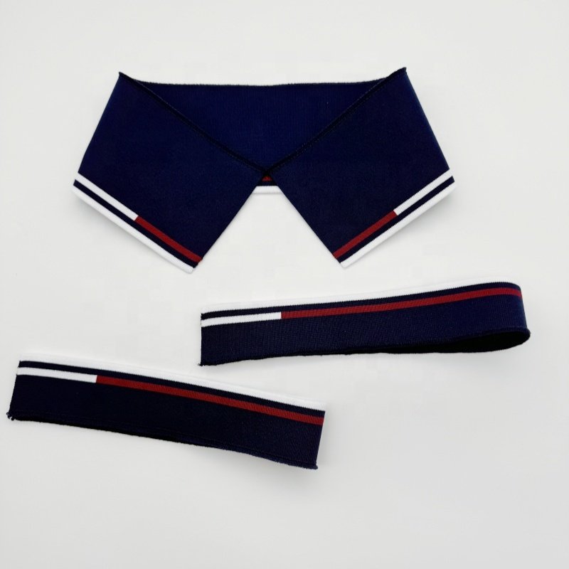 A polyester jacquard fabric ribbed collar accessory