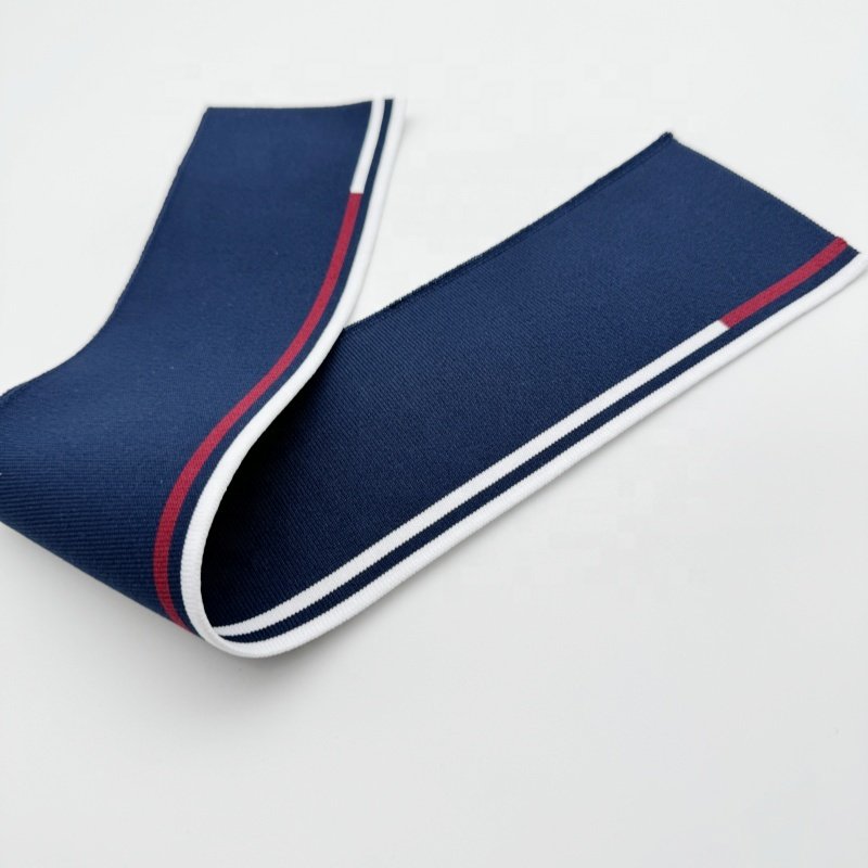 A polyester jacquard fabric ribbed collar accessory