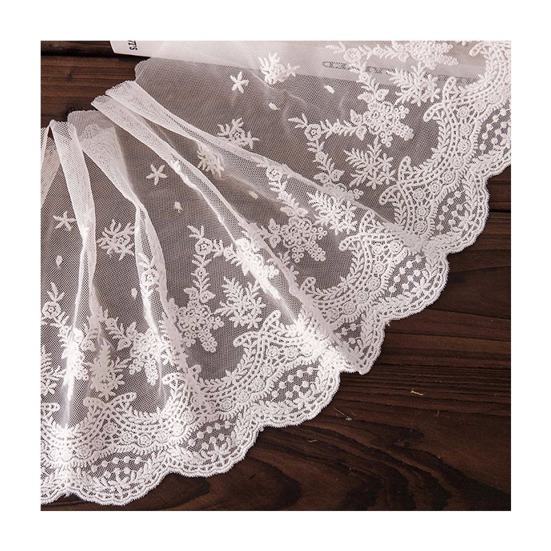 Width Comfortable Mesh Fabric White Embroidery Lace Border Fancy Flower Mesh Lace For Skirt