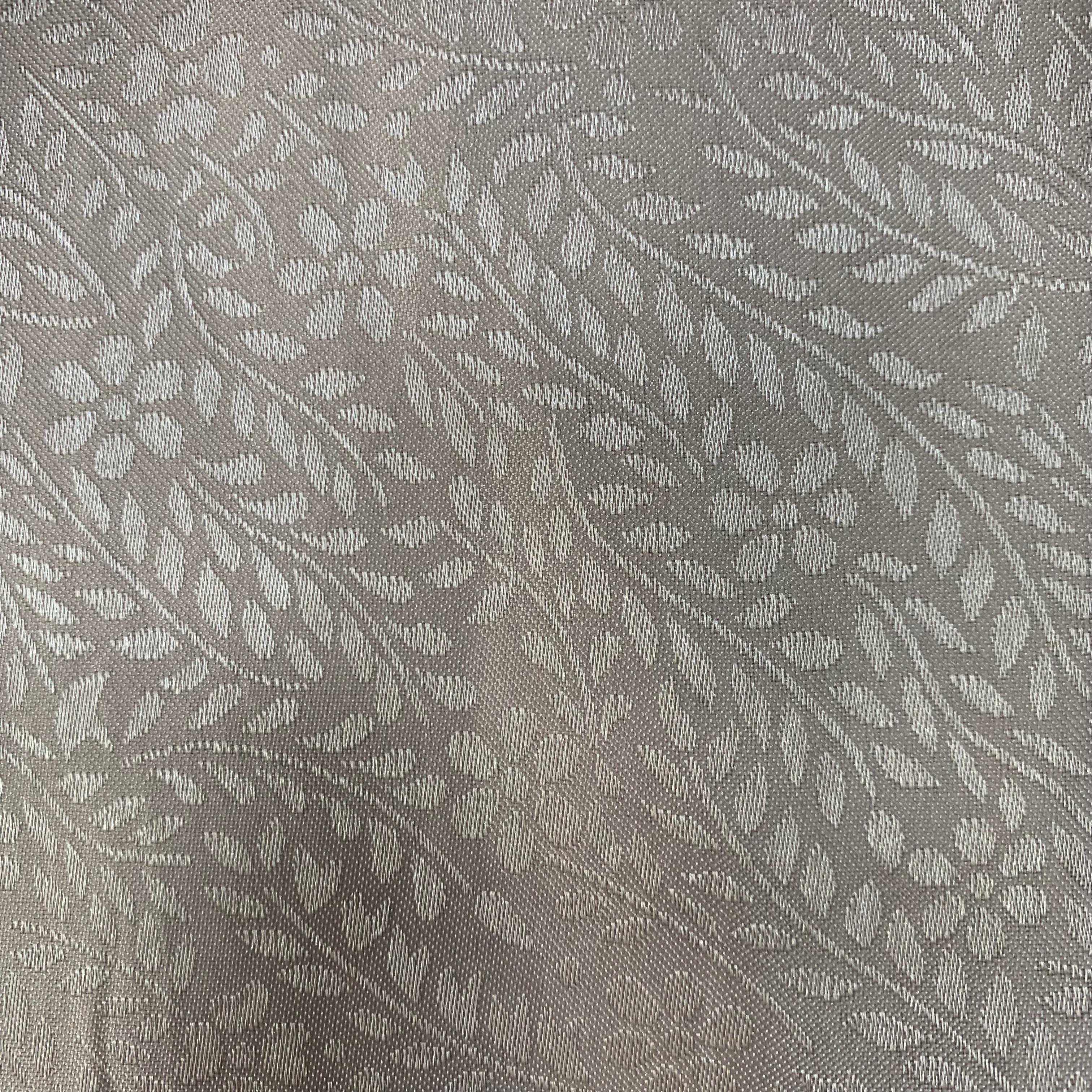 Heavy industry embossed embroidery jacquard clothing fabric retro light luxury cheongsam yarn-dyed fashion brocade silk fabric