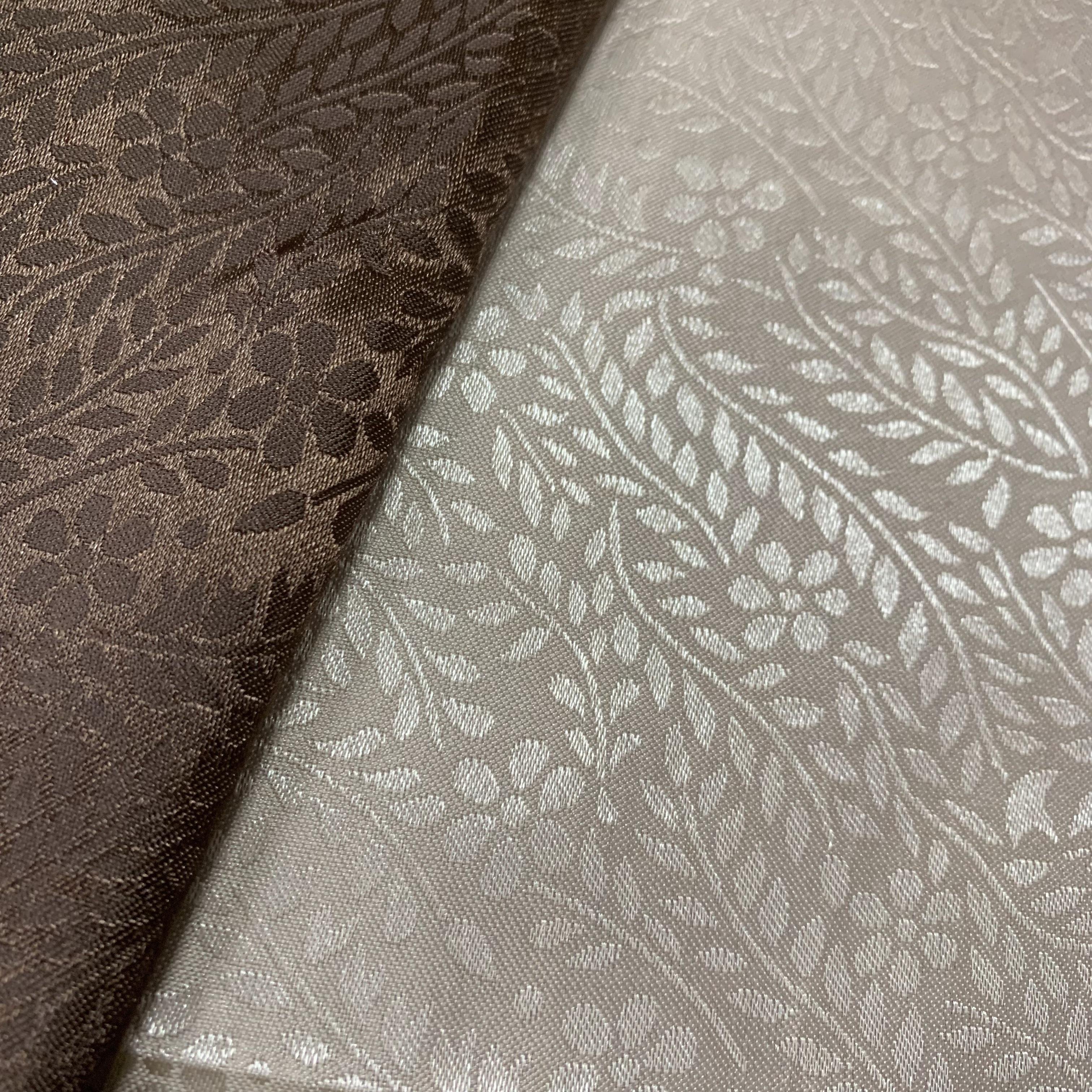 Heavy industry embossed embroidery jacquard clothing fabric retro light luxury cheongsam yarn-dyed fashion brocade silk fabric