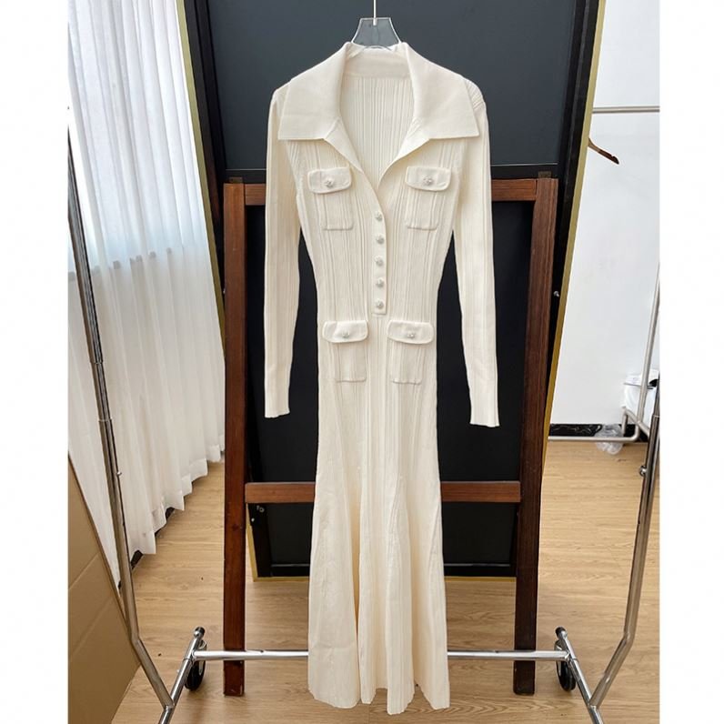Knitted Dress Ivory White New French Elegant Threaded V-neck Long Sleeve Bettergirl 24 Early Spring Summer Dress Natural Floral